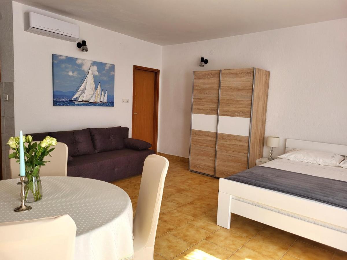 Apartments With Wifi Novi Vinodolski - 5483 Εξωτερικό φωτογραφία